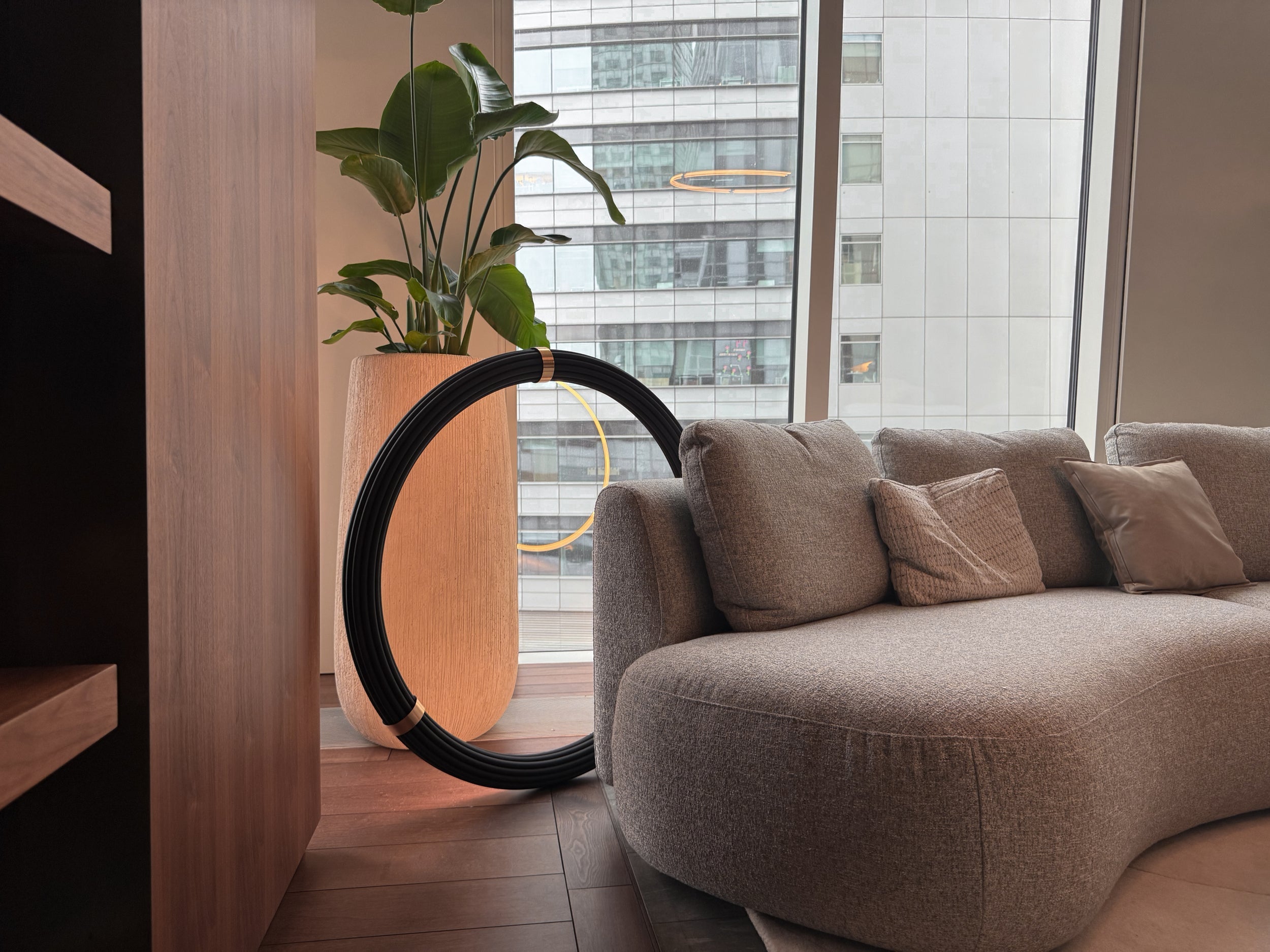 Jak dobrać lampy do salonu i jadalni?