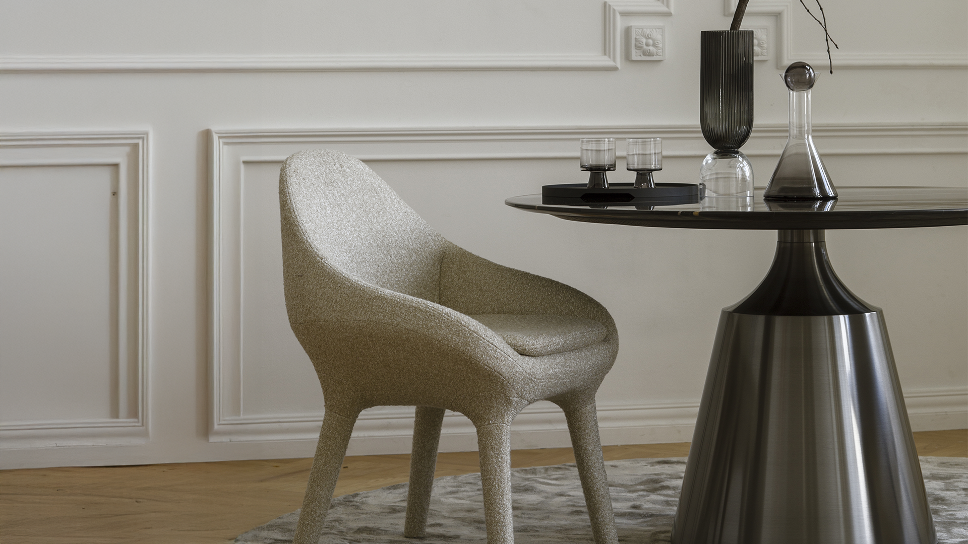 Jak wybrać stół do jadalni – 6 rzeczy, które warto wiedzieć przed zakupem