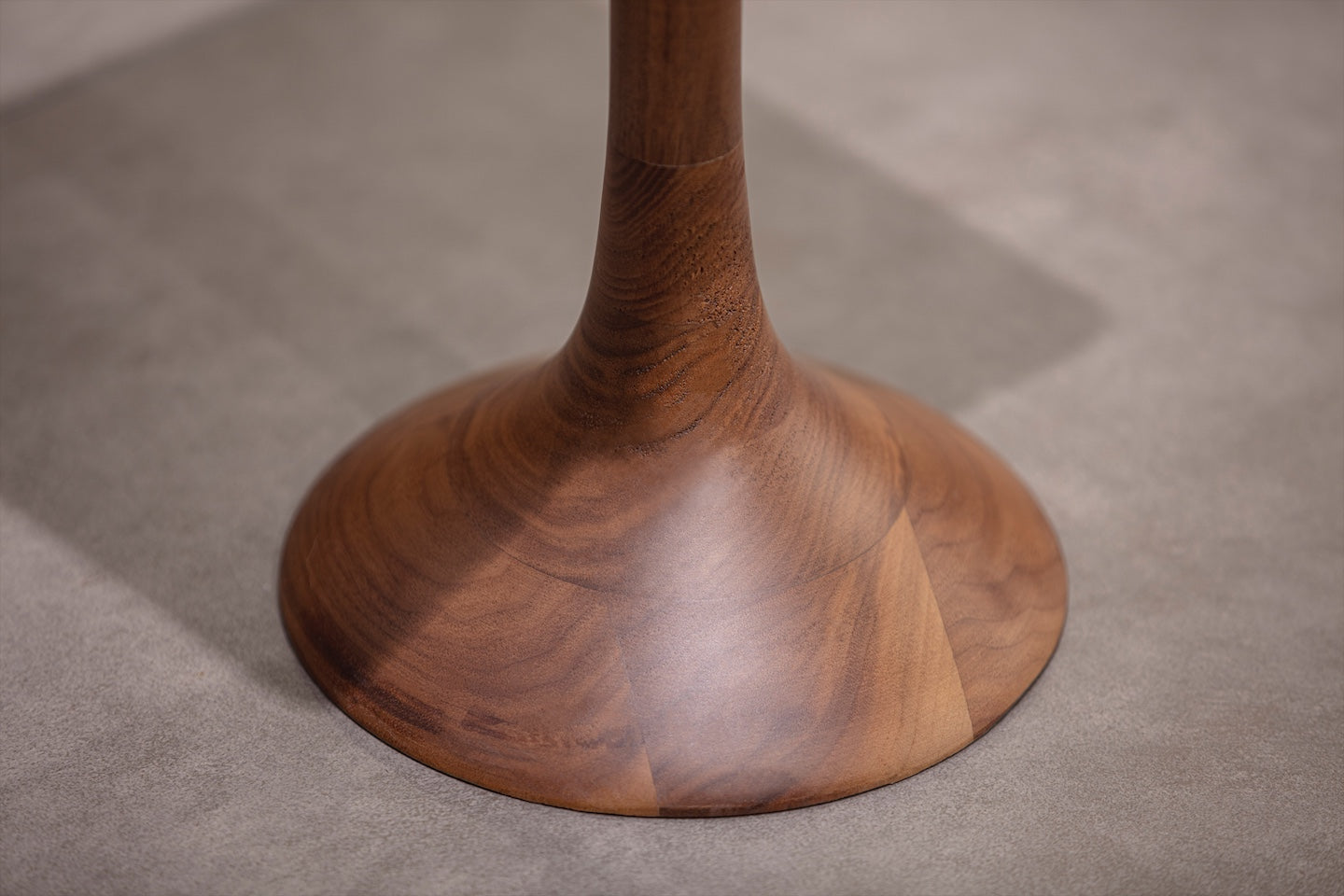 Stolik pomocniczy Hermes