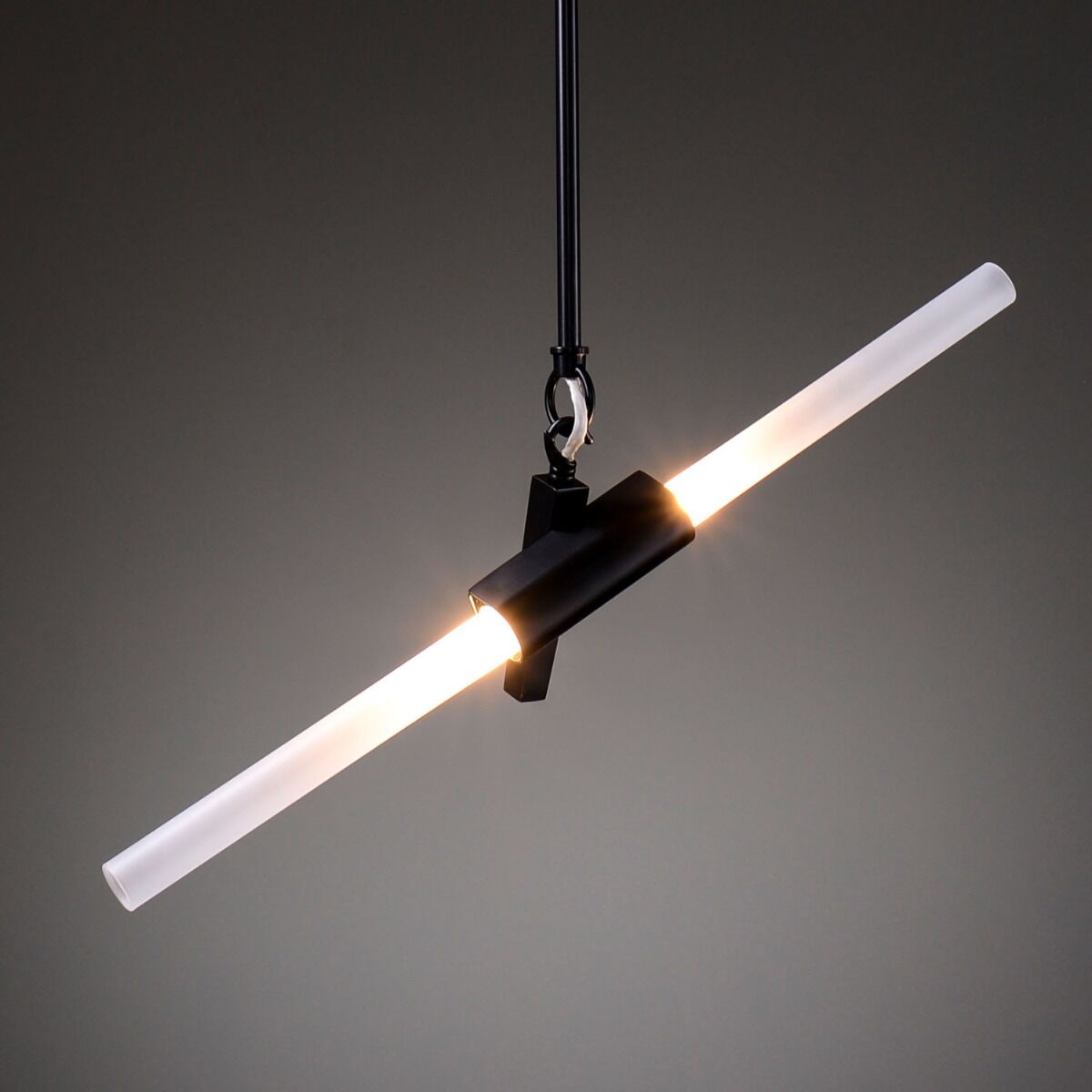 Minimalist black pendant lamp Ultra I