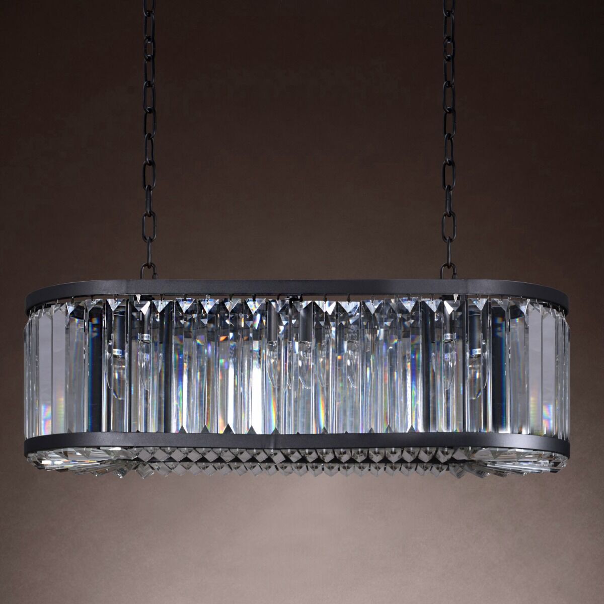 Żyrandol Bosson Black – nowoczesna lampa wisząca w stylu glamour.