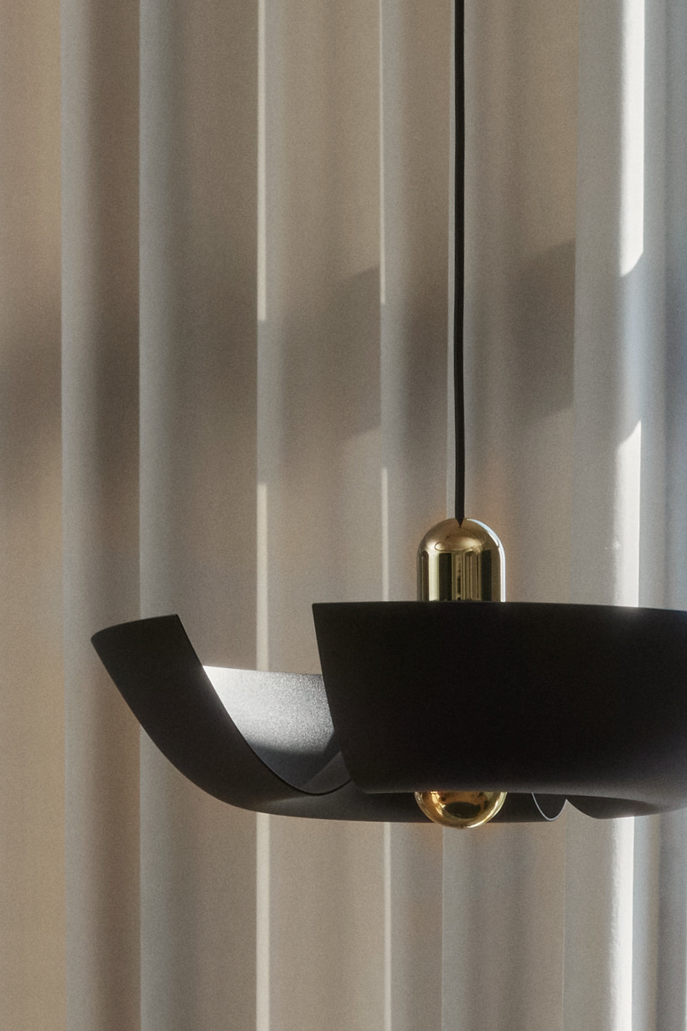 Cycnus hanging lamp 45 cm