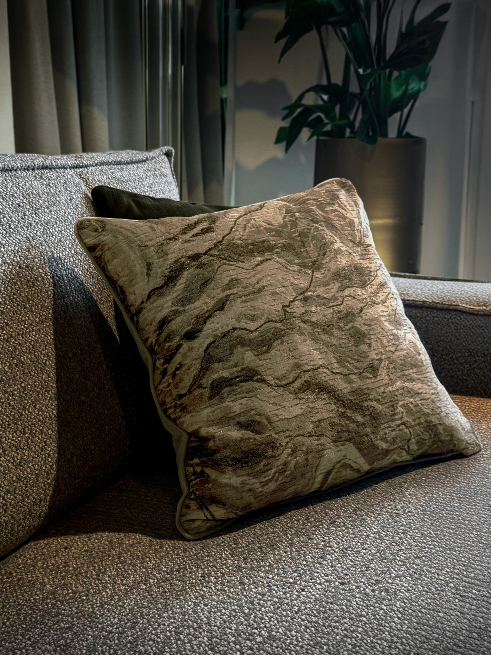 Poduszka Volcano 45 x 45