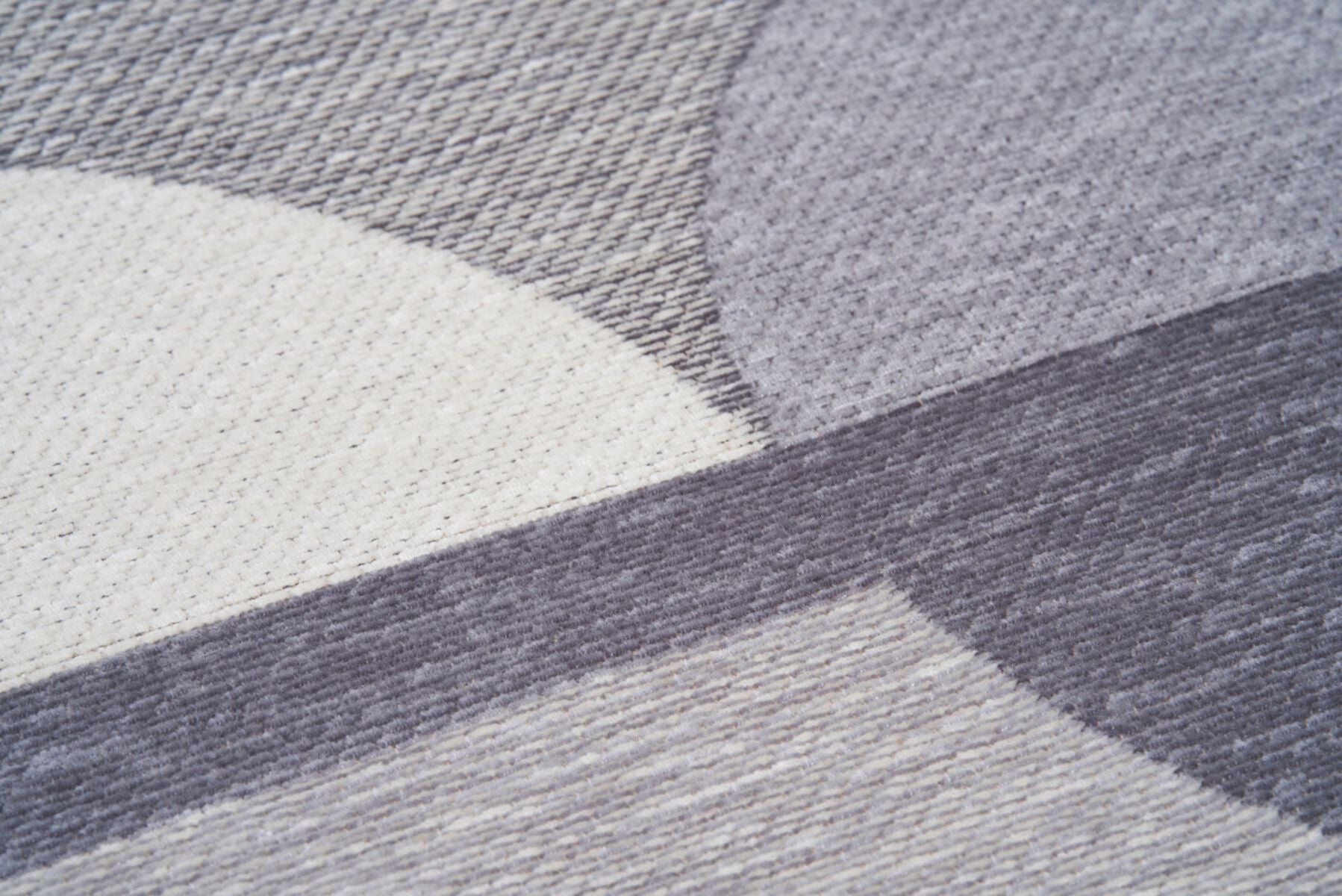 Easy-cleaning Andre Grey carpet