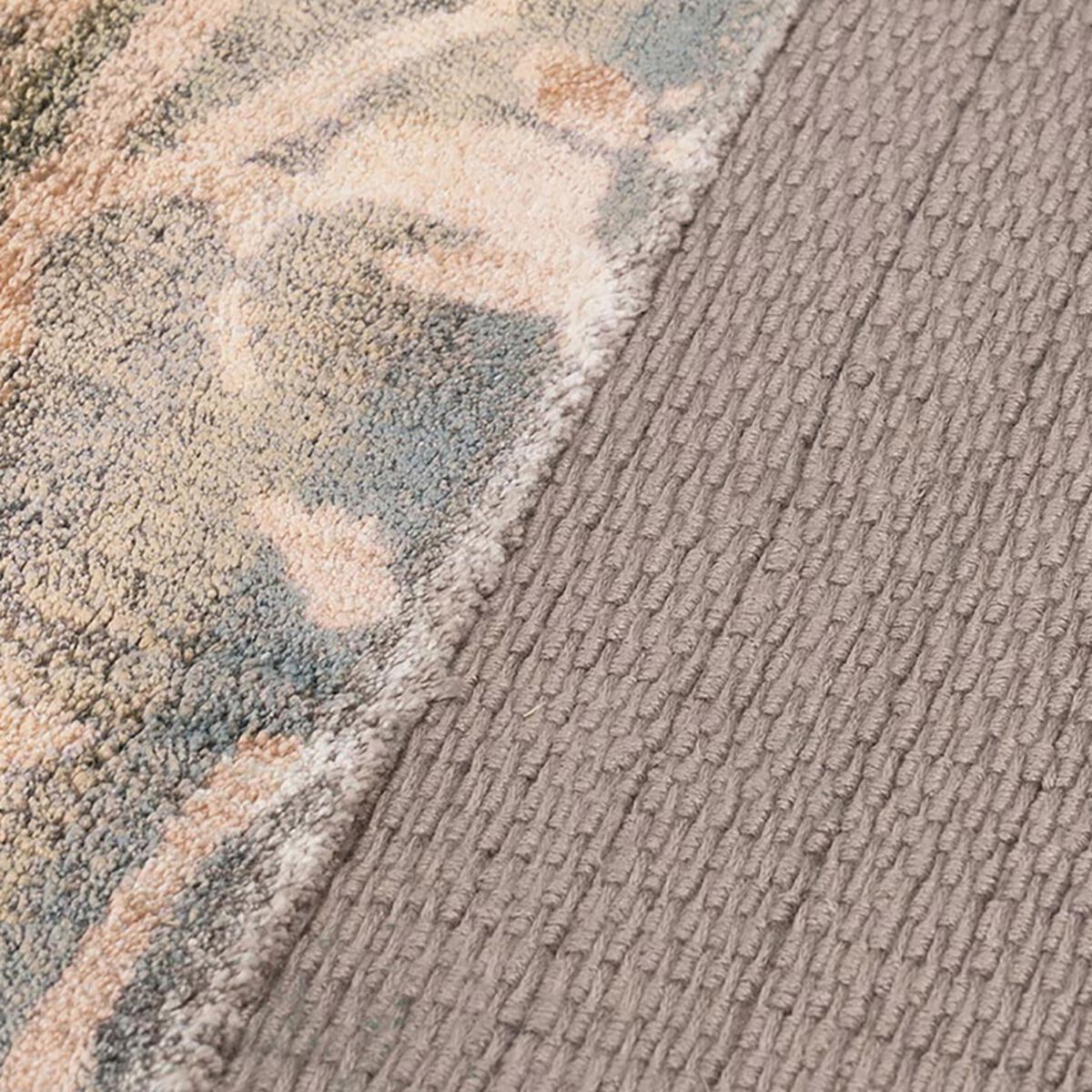 Blush green patterned hand-woven rug