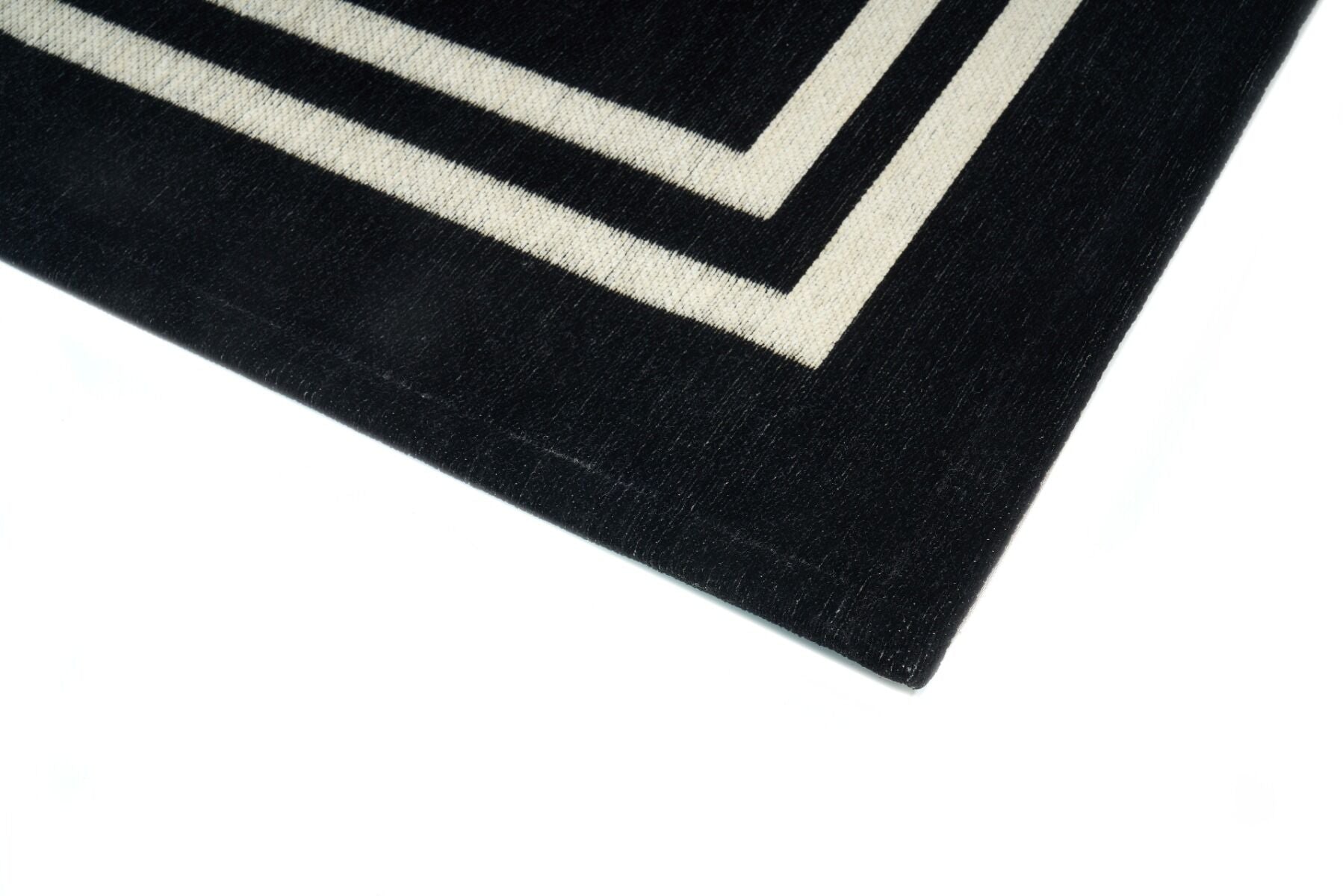 Form Dark Art Deco Rug