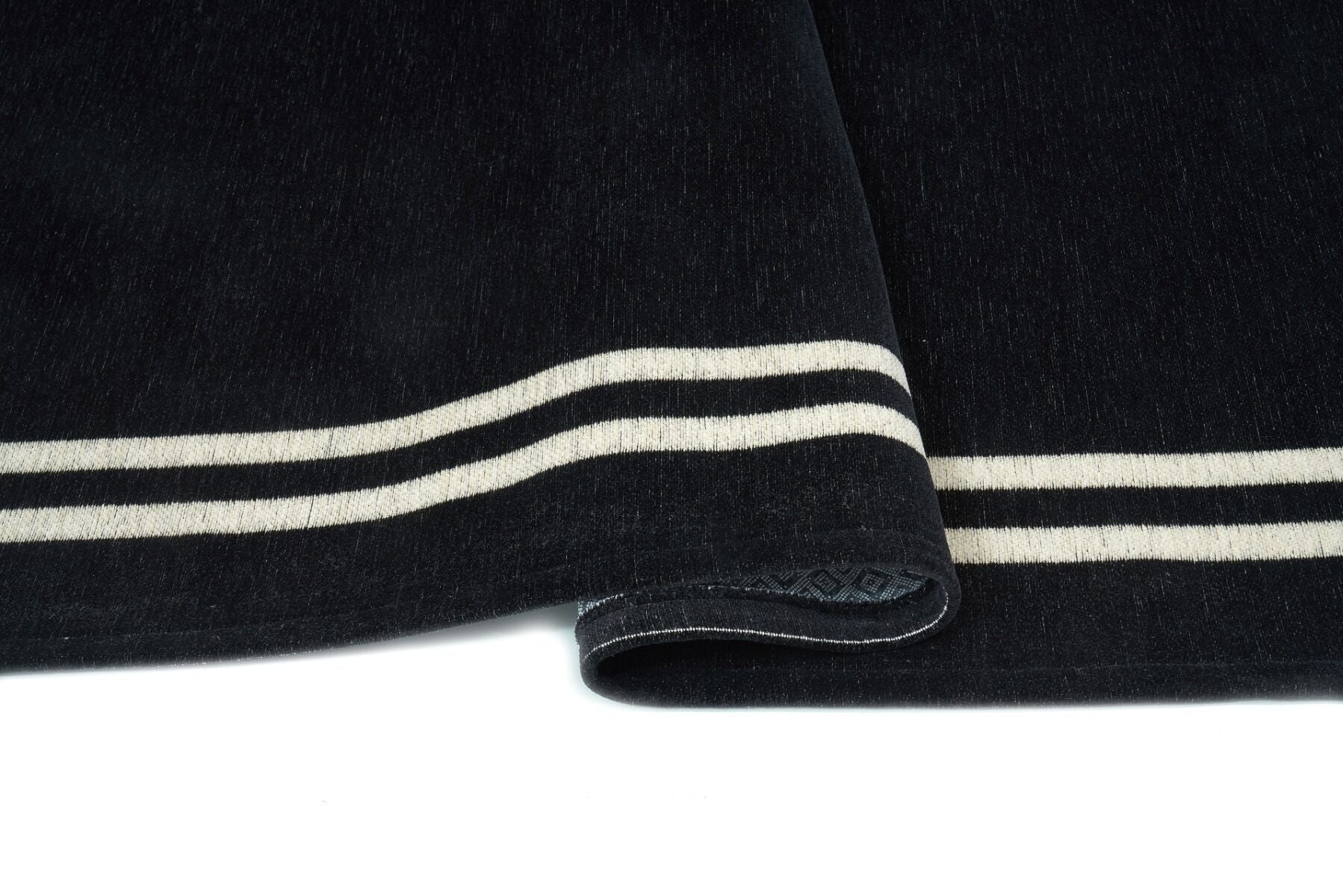 Form Dark Art Deco Rug