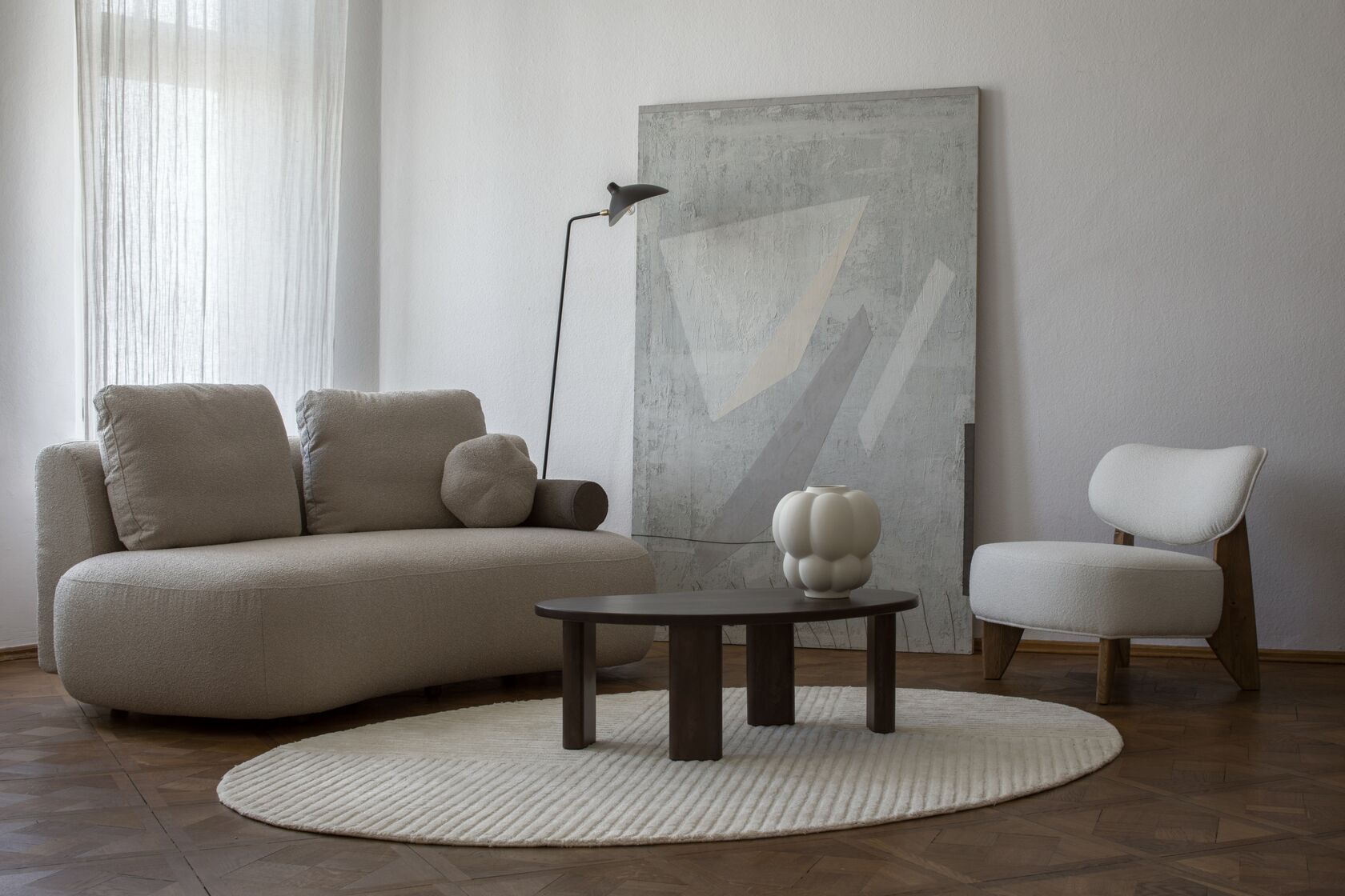 Wazon UVA w aranżacji salonu