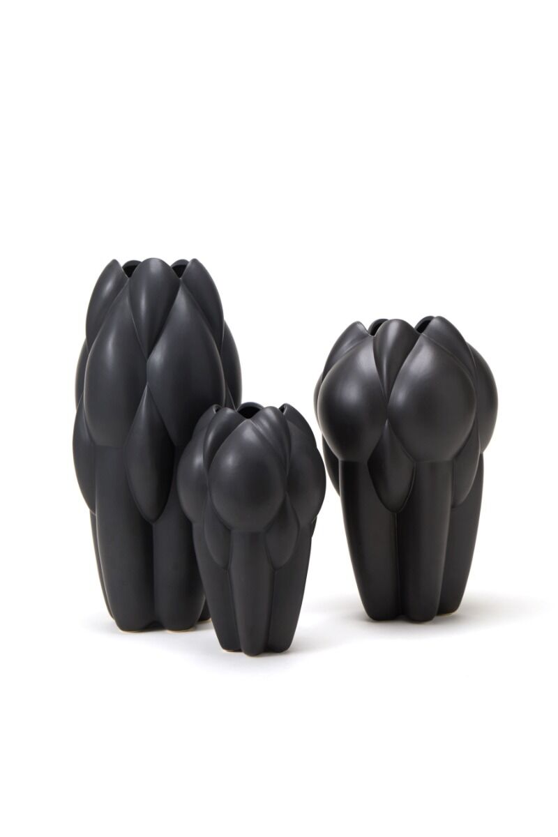 Kolekcja eleganckich wazonów Estilo Black