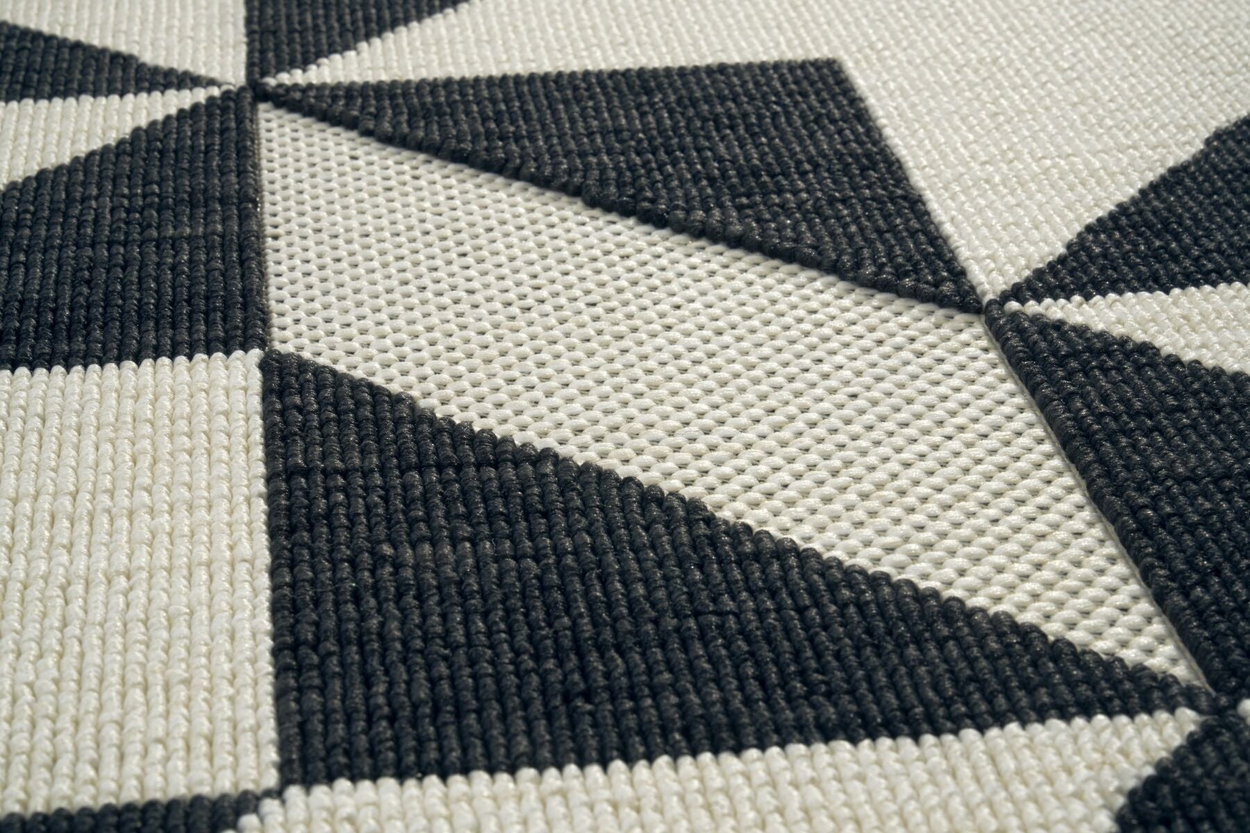 Luz outdoor carpet