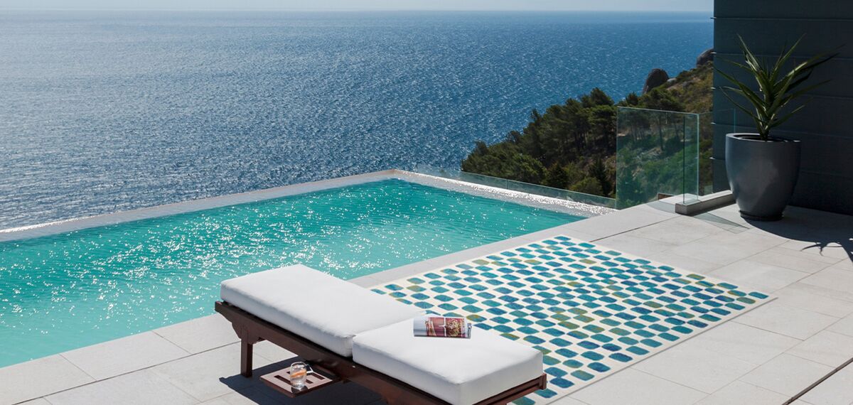Calma outdoor carpet