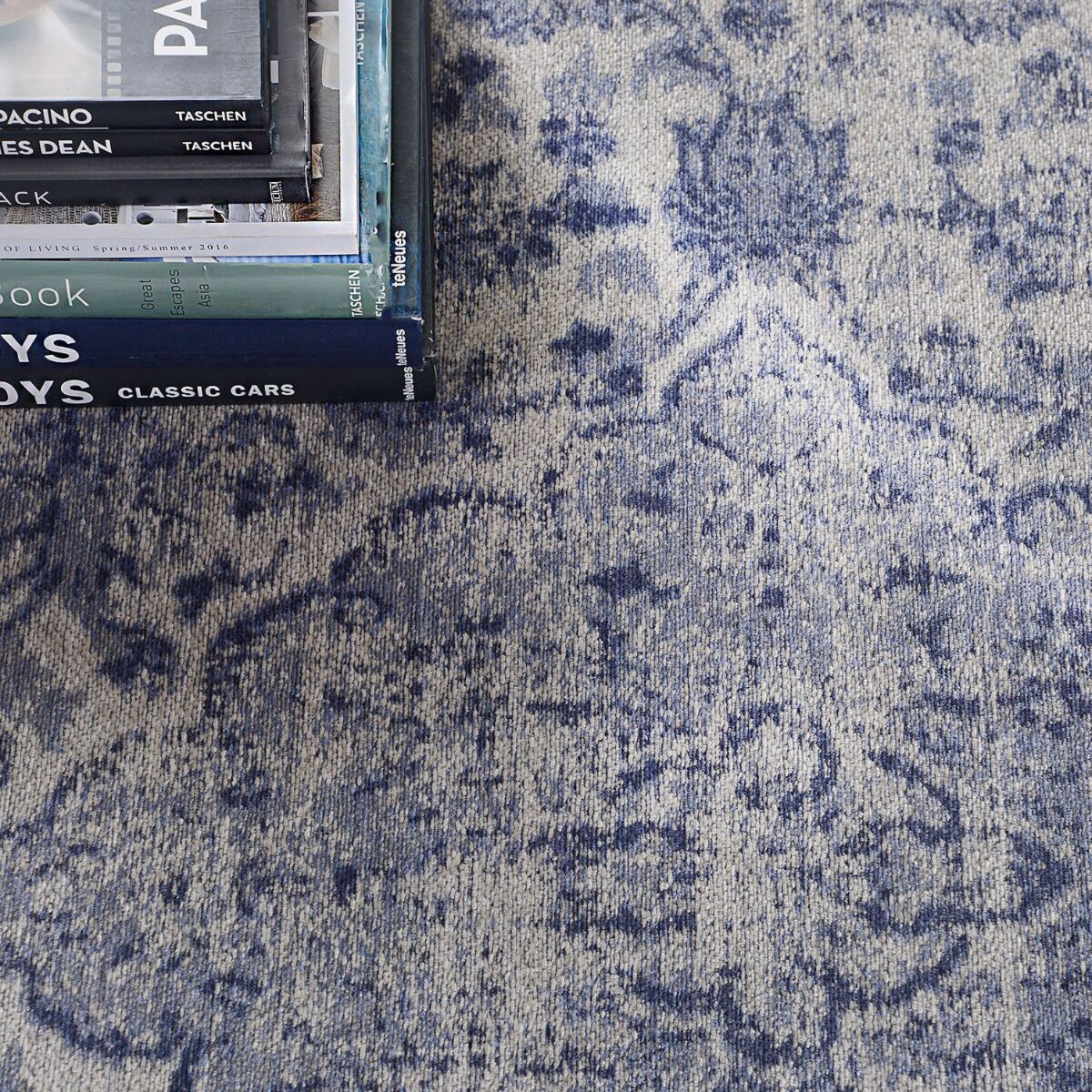 Sedef blue vintage easy clean rug