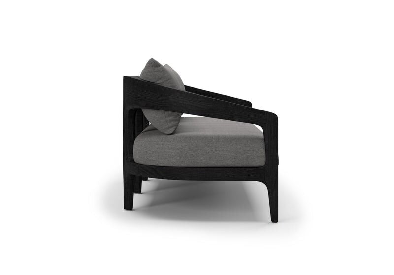 Whale-noche 3-seater sofa