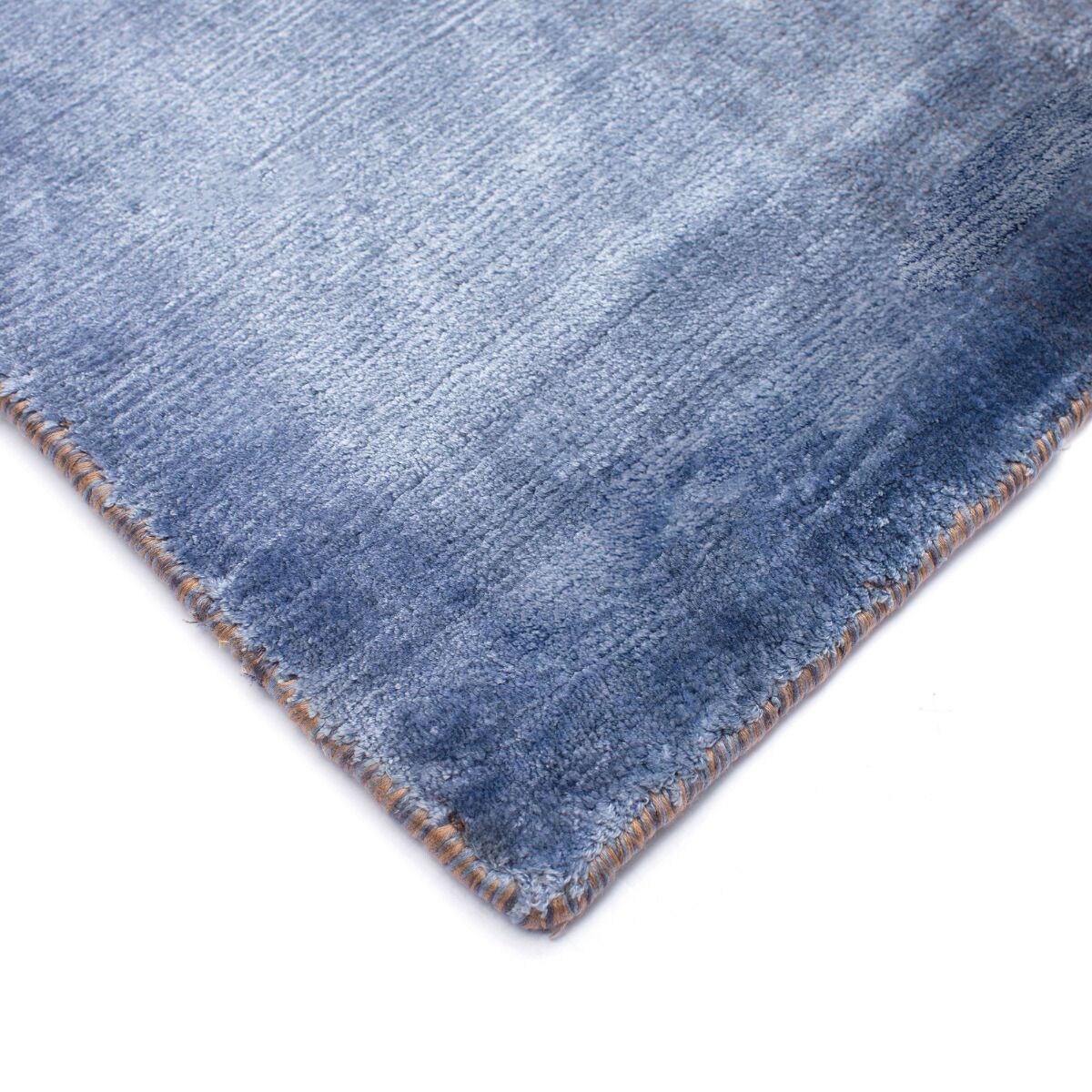 Hand-woven Purple Copper Ombre Sunset Rug