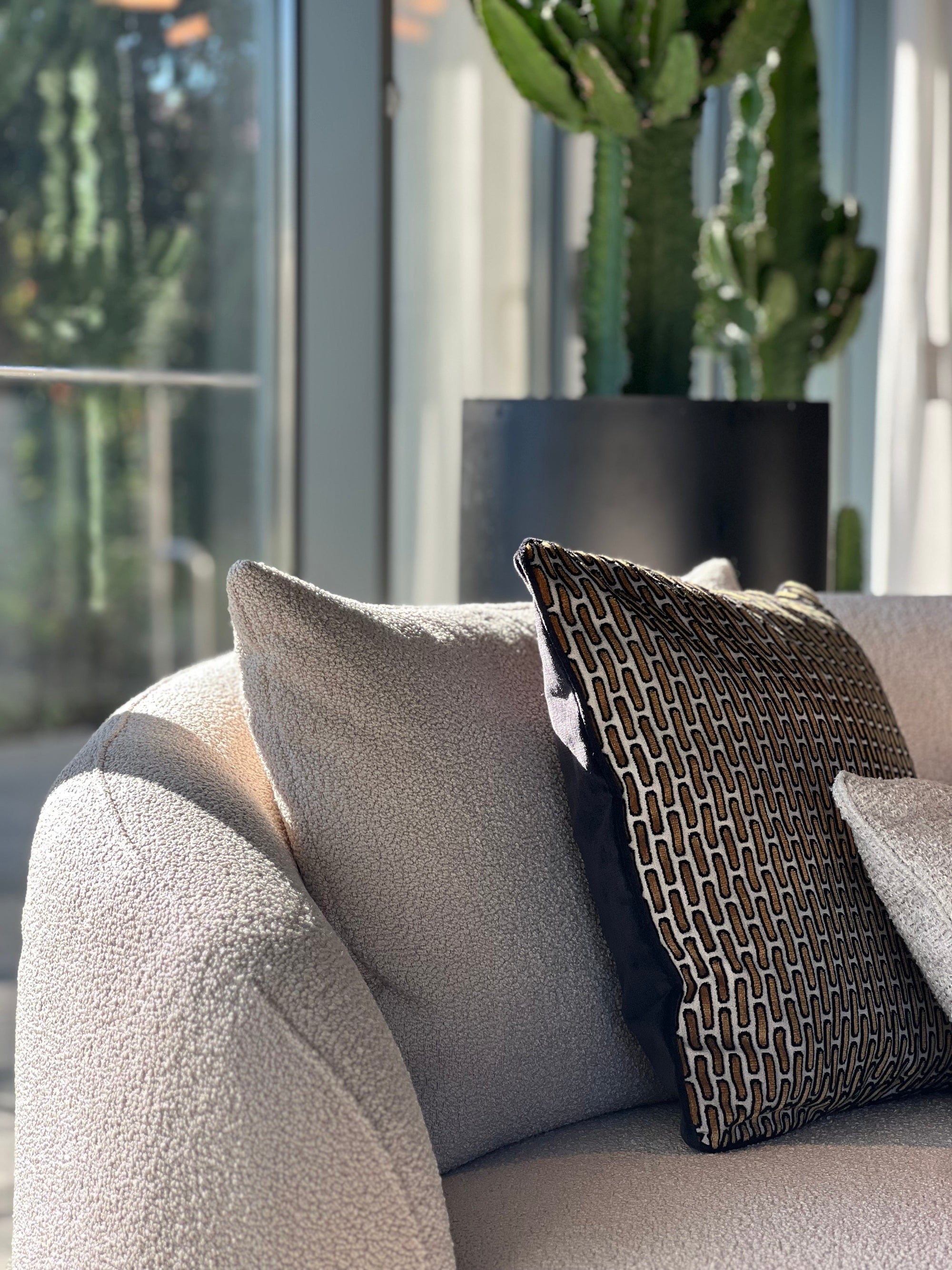 Jak urządzić ekskluzywny i elegancki taras?