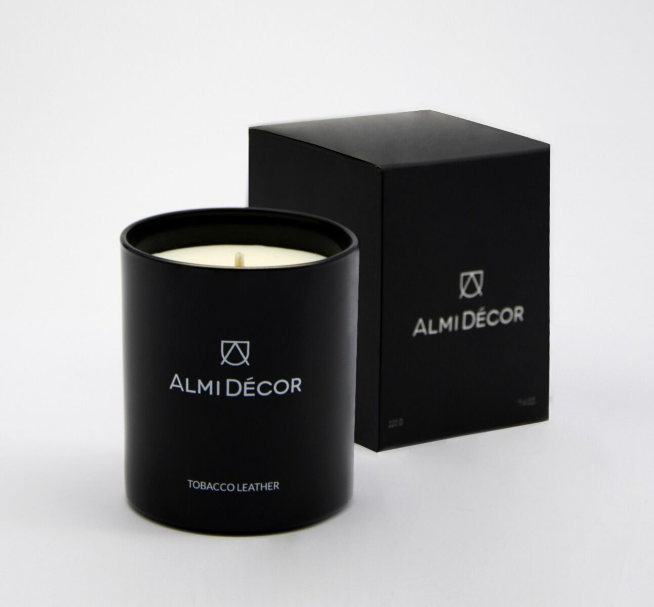 Świeca zapachowa Almidecor Tobacco Leather 220g