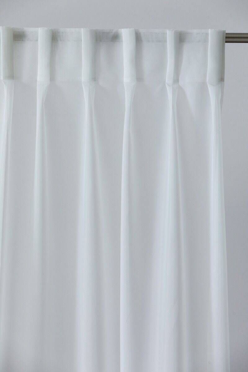 Flo curtain set