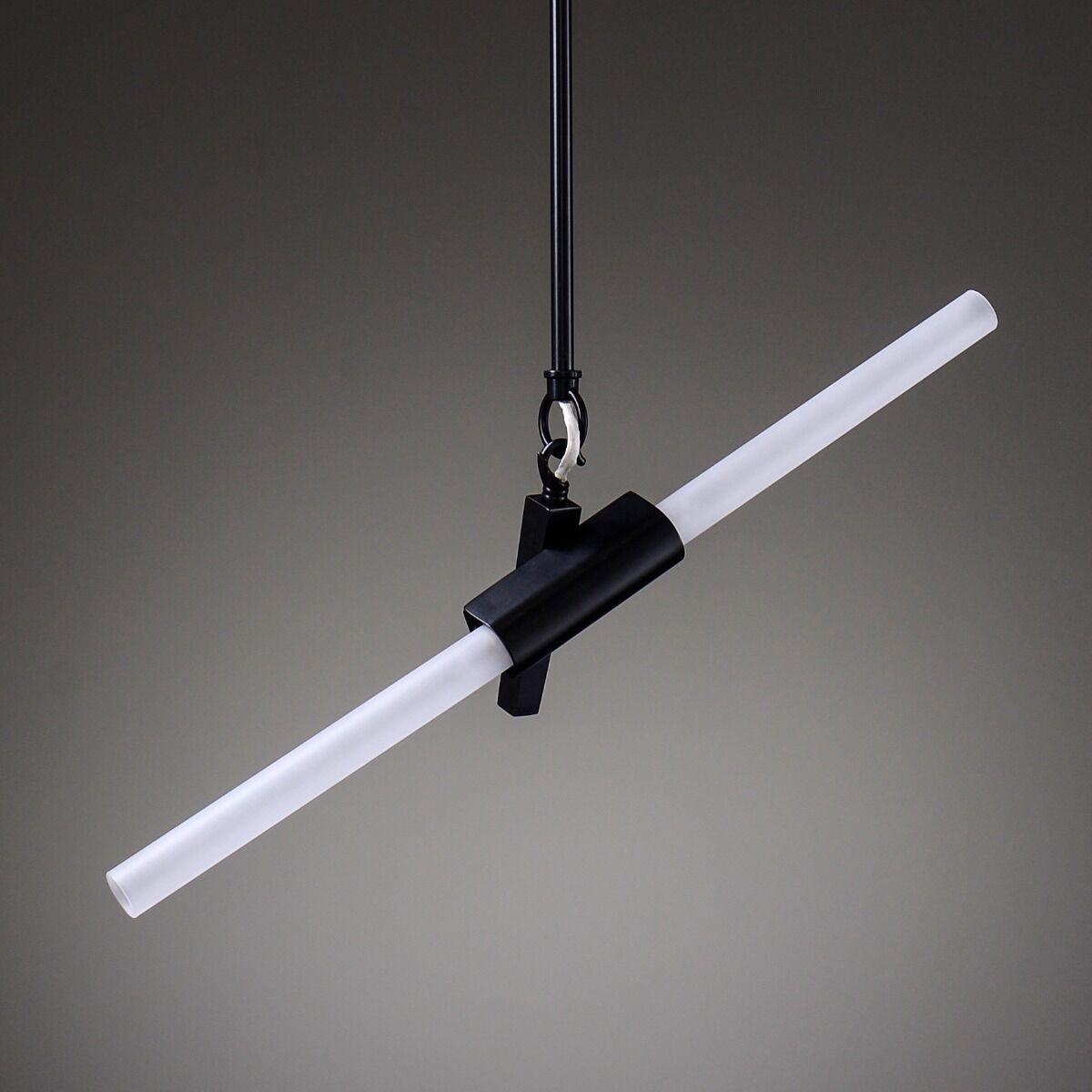 Minimalist black pendant lamp Ultra I