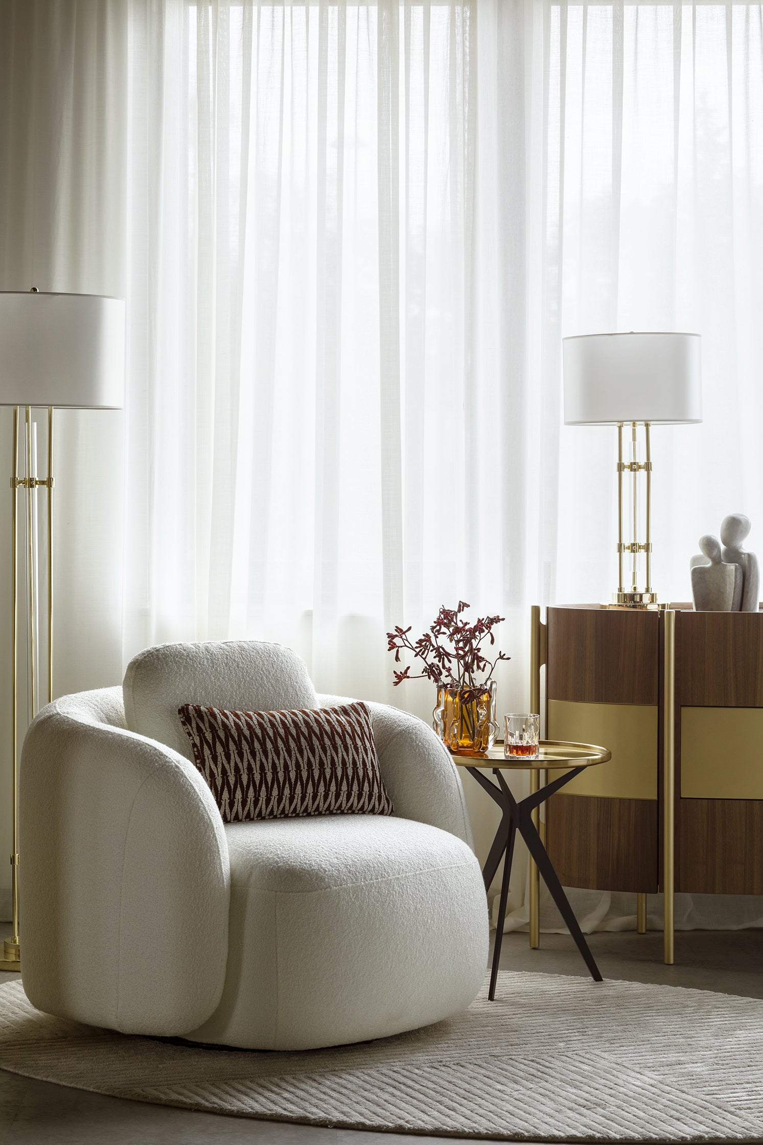 Vega small chest of drawers