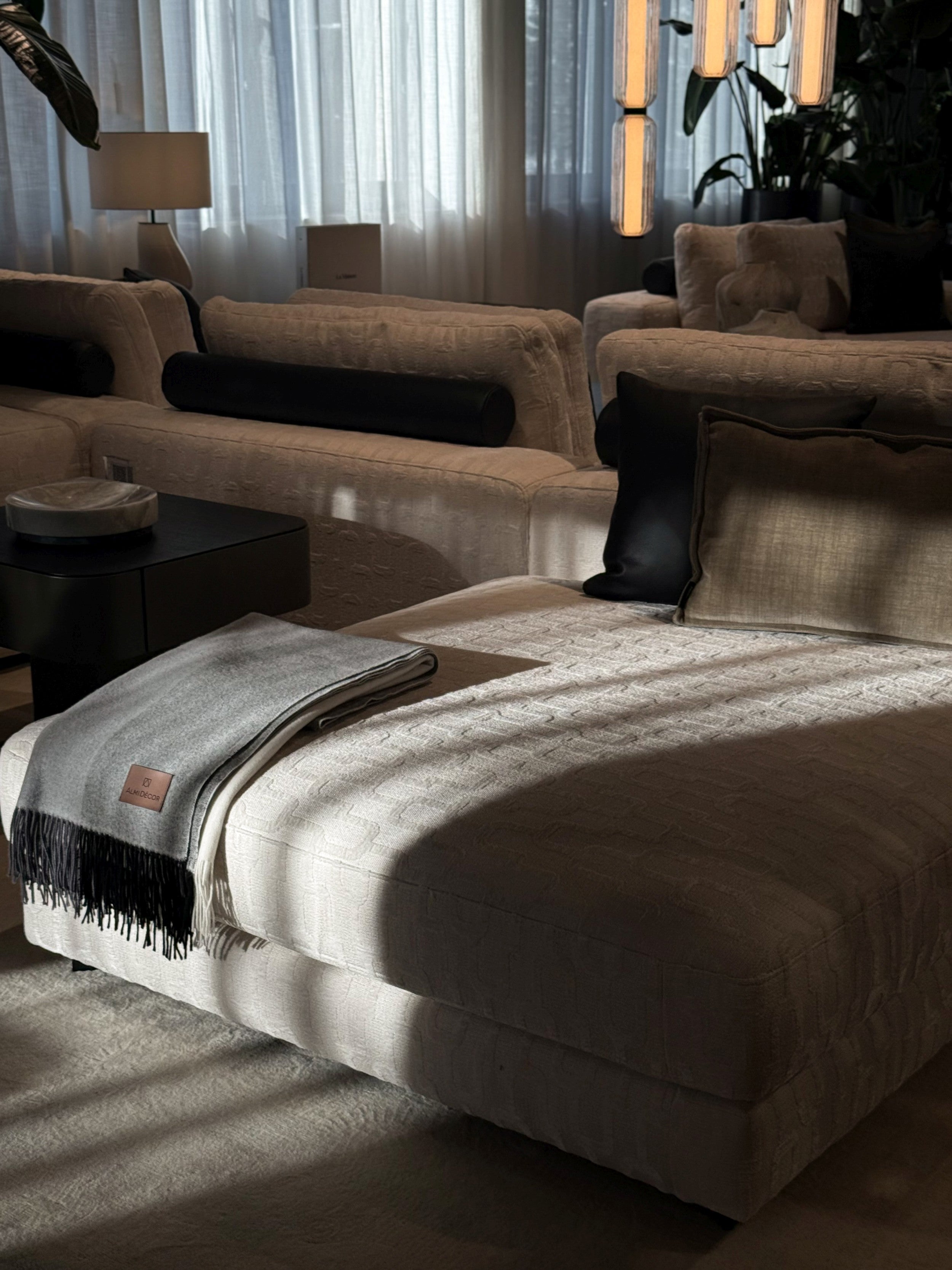 Koc z kaszmiru i wełny AlmiDécor Gray