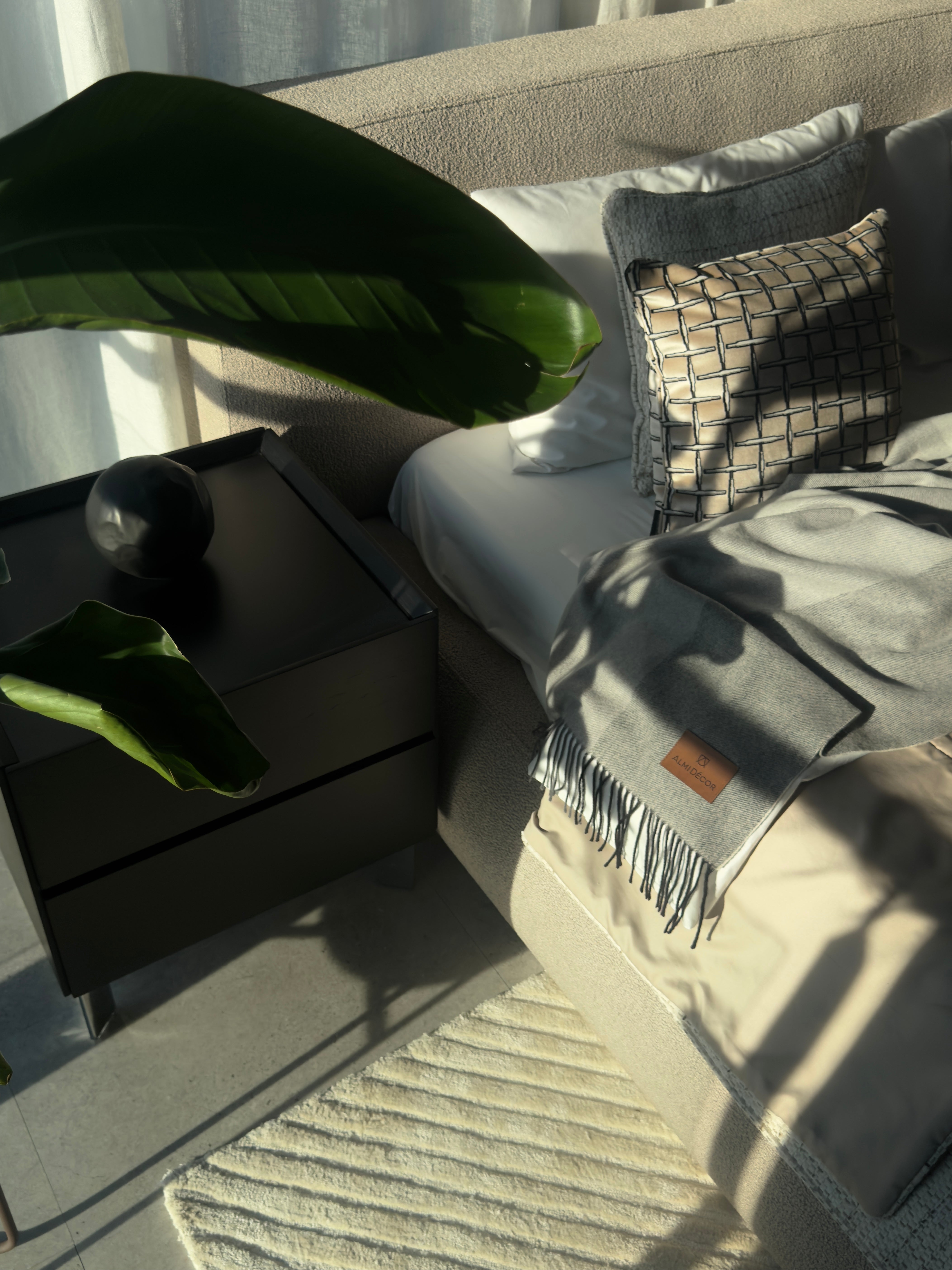 Koc z kaszmiru i wełny AlmiDécor Gray