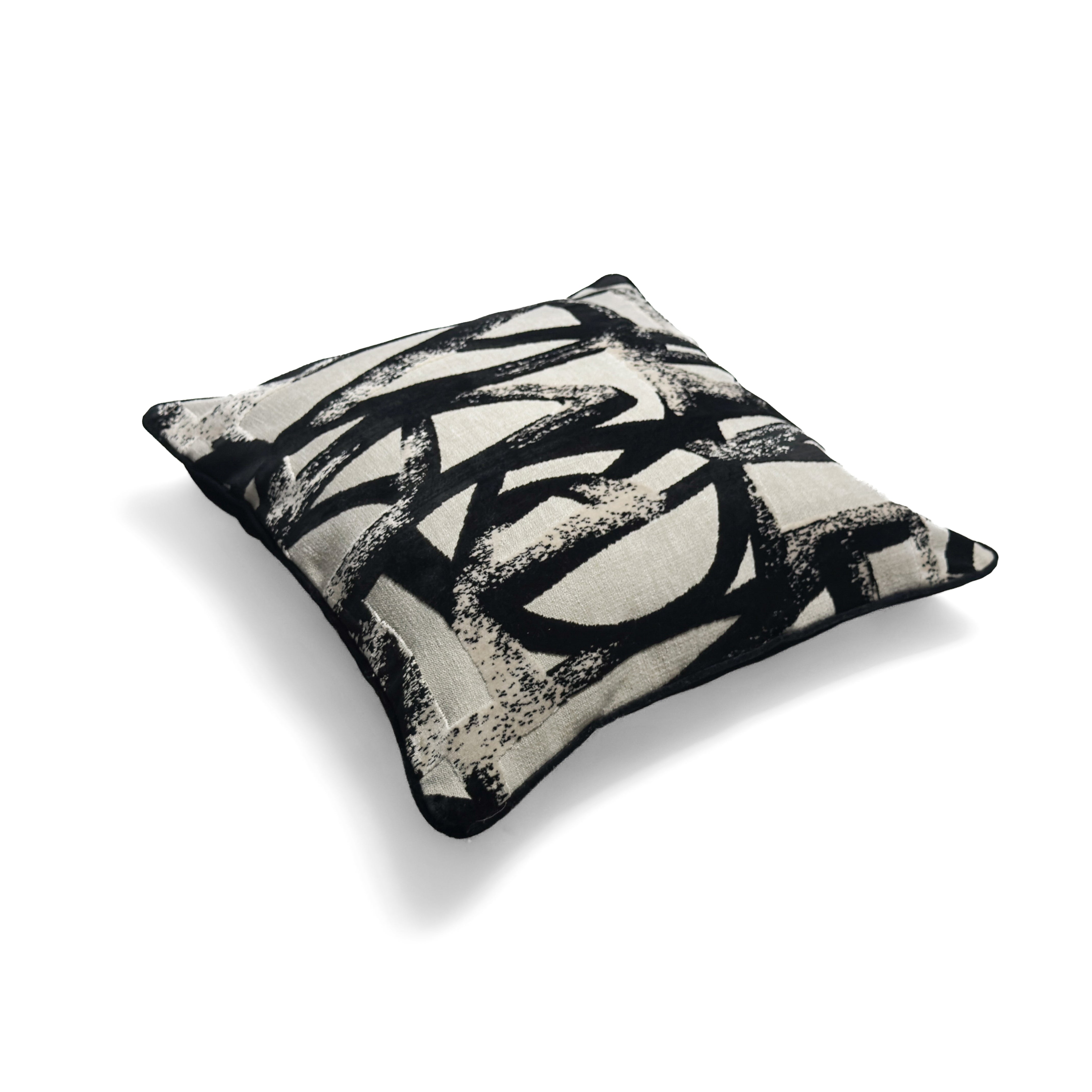 Poduszka Trocadero Black 45 x 45