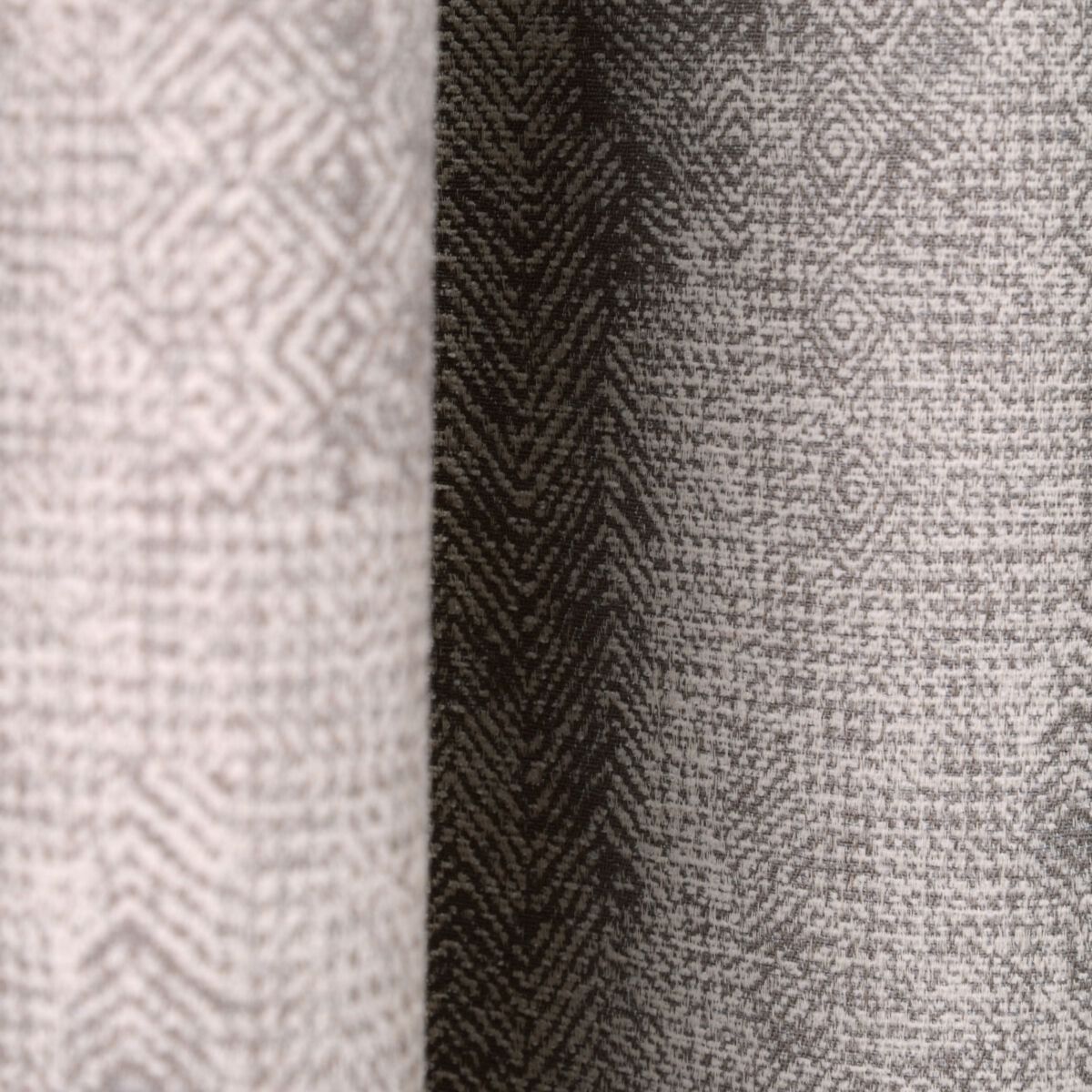 Curtain on tape 270cm Camelot FR