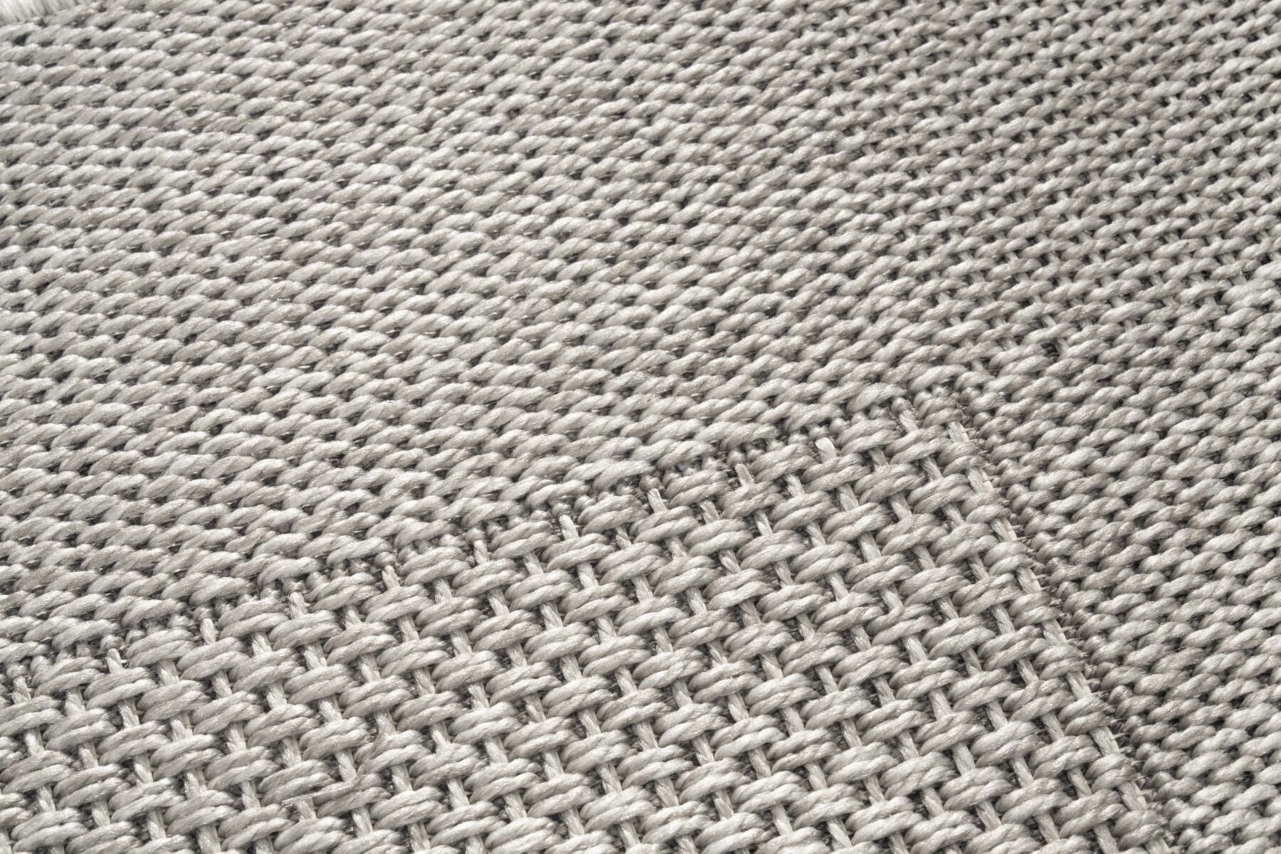 Deserto Grey outdoor rug