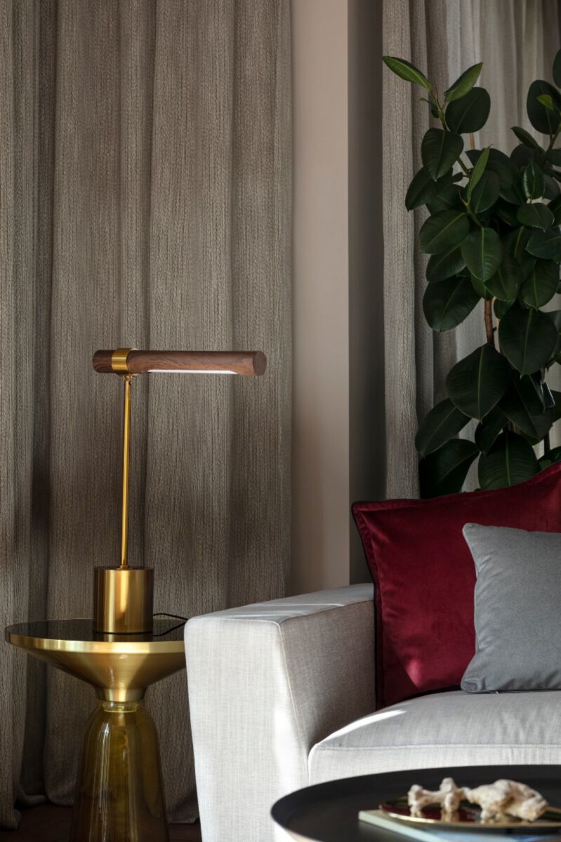 Chaos Table Lamp