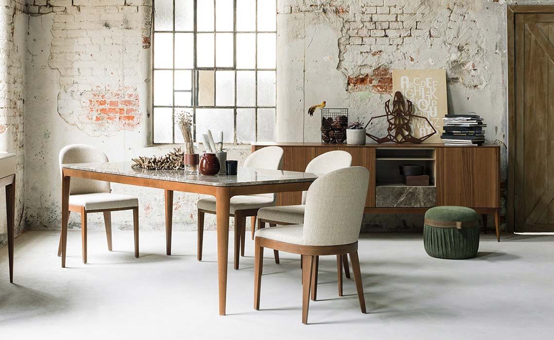 FORM DINING TABLE