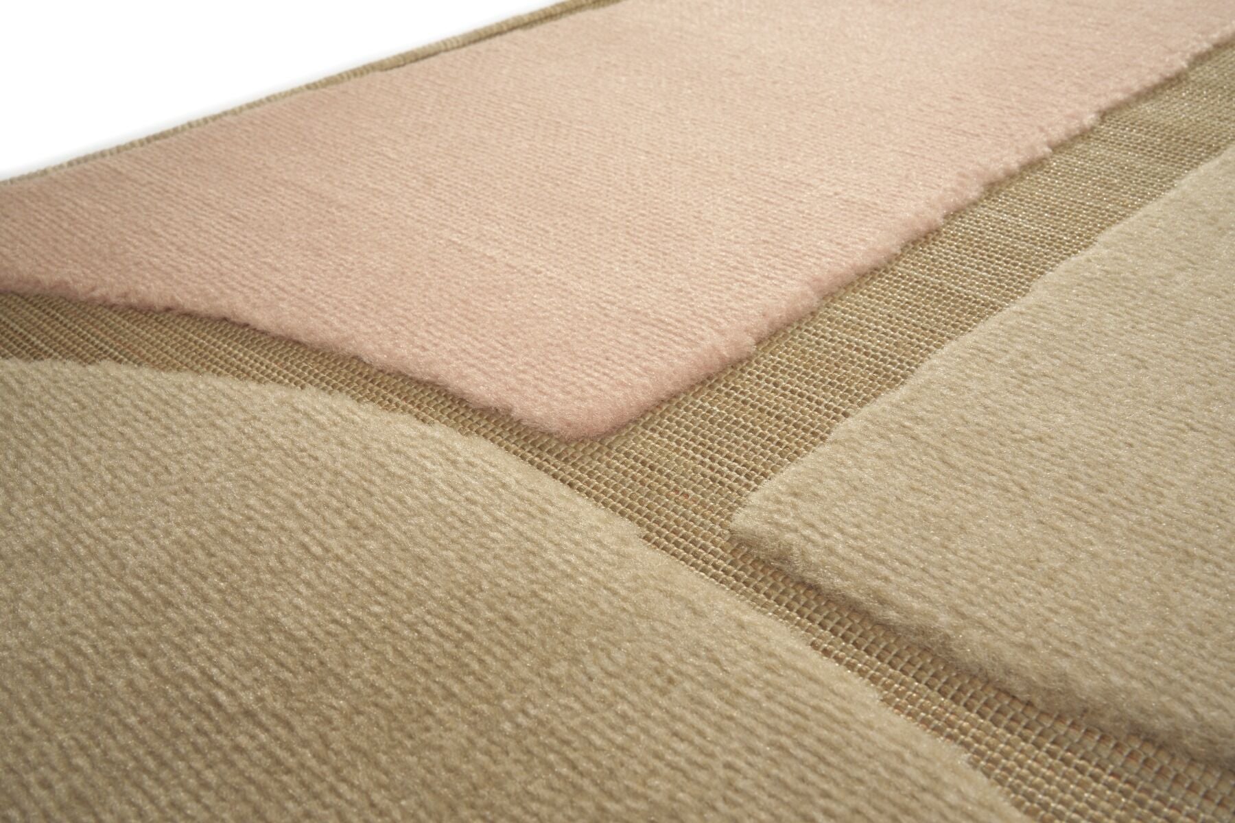 Lugares Pink outdoor carpet