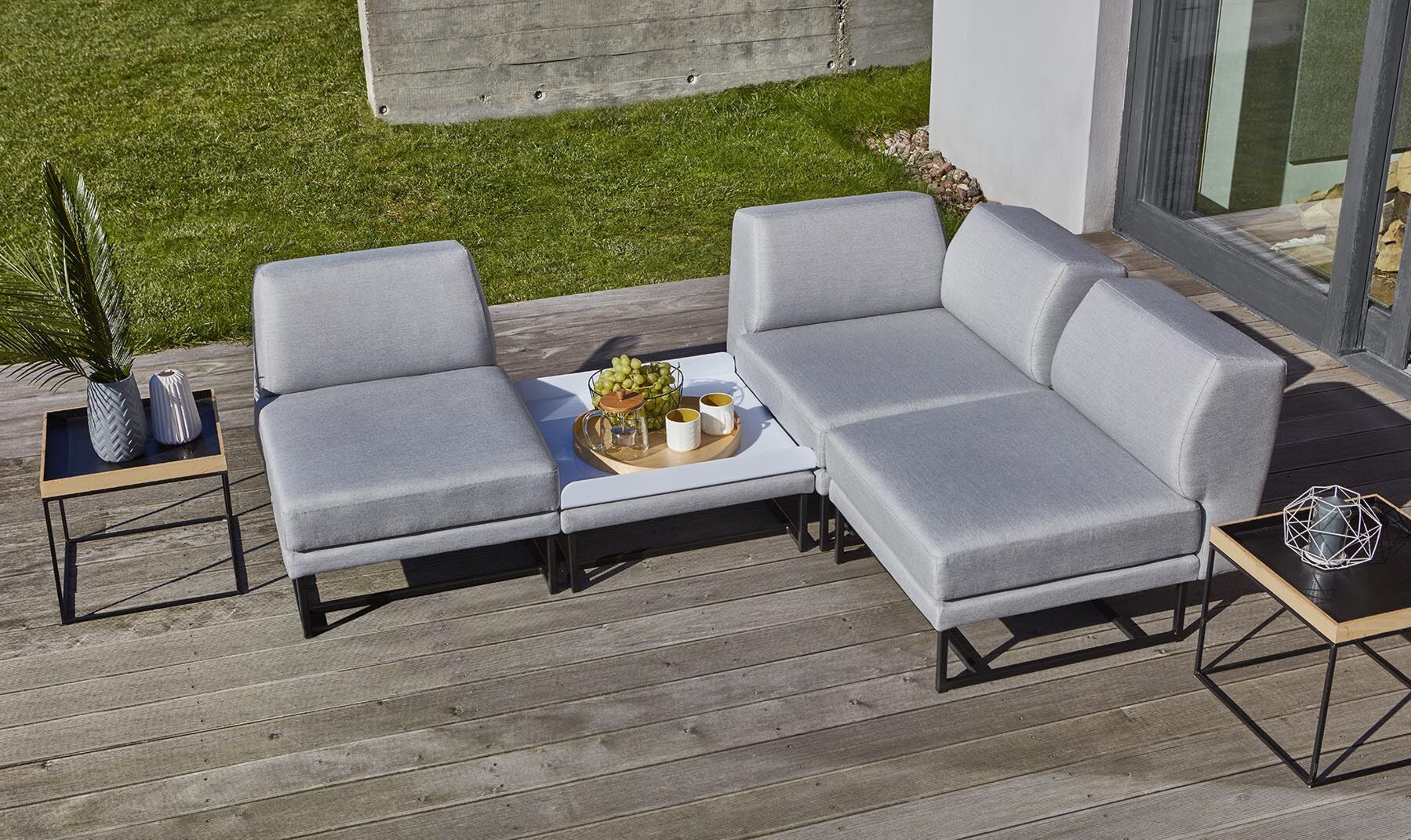 Wave Garden Sofa