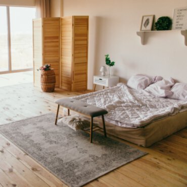 Jak wybrać odpowiedni dywan do sypialni?
